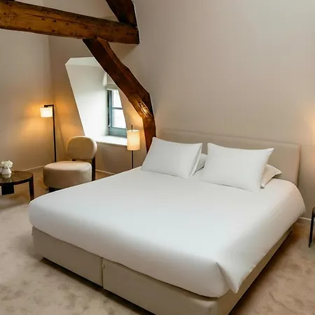 Hotel Royal Beaulaincourt 4*