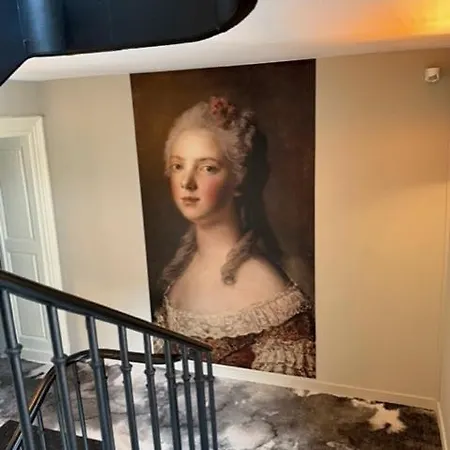 Hotel Royal Beaulaincourt 4*